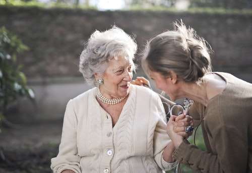 assistenza genitori anziani
